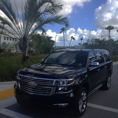 It's only natural that Miami's nearest limo company DRIVENMIAMI.com has an awesome collection of cars for you to choose from. All of Driven Miami's deluxe vehicles are properly (not to mention regularly) services, sparkly clean inside and out and the best of all - always ready for the next ride.