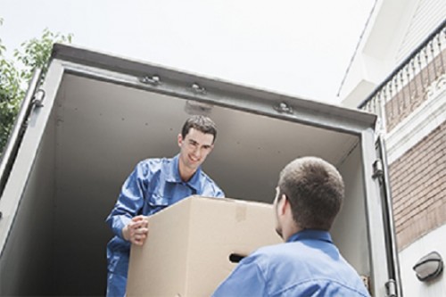 Augusta Movers provide moving services in Toronto and near by areas. We offer various moving services for commercial and residential purposes.Visit us @ https://www.augustamovers.ca/