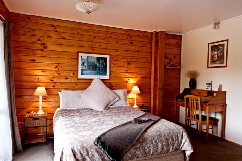 If you have come out on vacation, then contact Alpine View Motel today. Here you will find best Te Anau accommodation at reasonable price, and get more detail about us visit.

https://www.alpineviewmotel.co.nz/