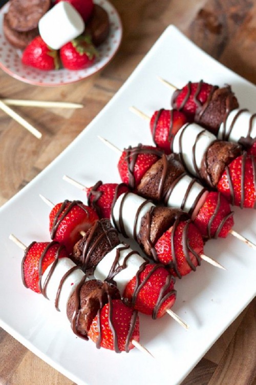 buzzfeed.com 31 Foods On A Stick That Are Borderline Geniud49eaff3be5f10448e95e13fc32394ed