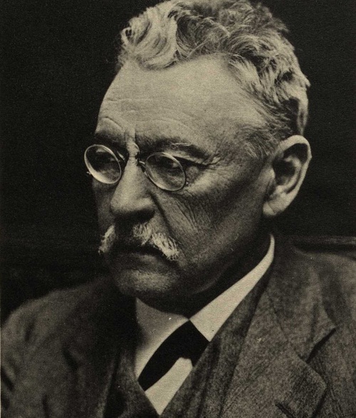 QrXU.jpg