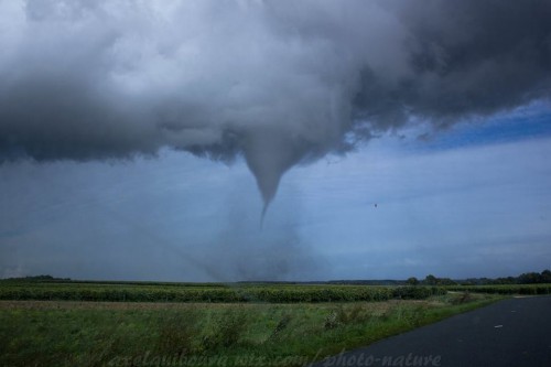 Tornado di the Charente Maritime, Prancis