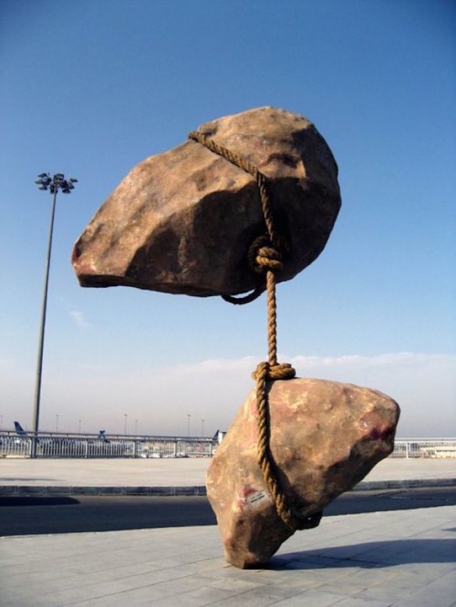 Floating Stone karya Smaban Abbas