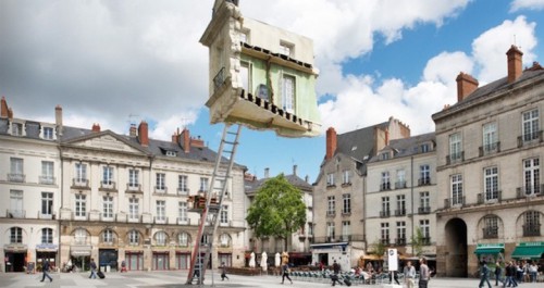 The Ultimate Move karya Leandro Erlich