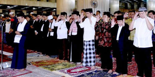 Jokowi Shalat Tarawih Pertama di Masjid Istiqlal
