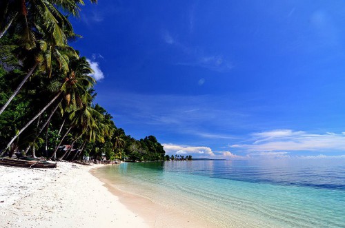 Pantai Ora Maluku, Ambon, Pantai Terjernih