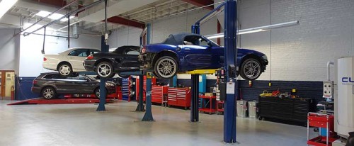 Auto Services New Market provides car servicing, WOF inspections and vehicle repairing at affordable prices in Auckland. Our professionals will provide you best quality servicing and repairing for vehicles.

Contact us @ http://autoservicesnewmarket.co.nz/